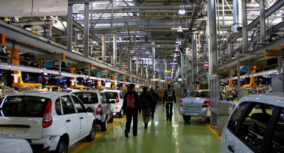 это целый город