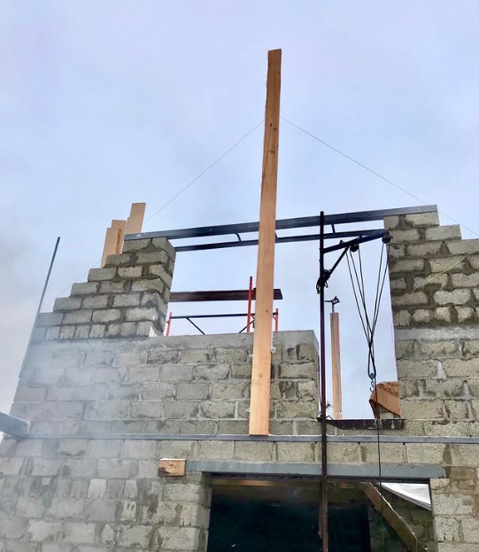 Думаю, как снять нагрузку с перемычки окна