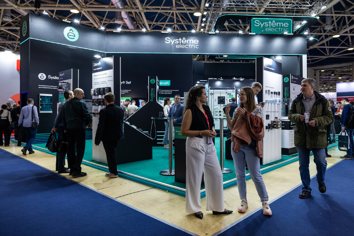 Стенд Systeme Electric на выставке ЭЛЕКТРО 2025