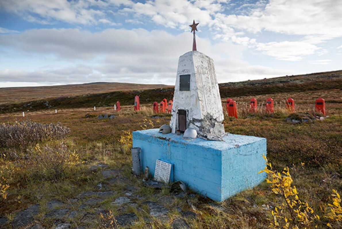 Памятник на Рыбачьем. Фото: Антон Ширяев. Источник: uaz.ru
