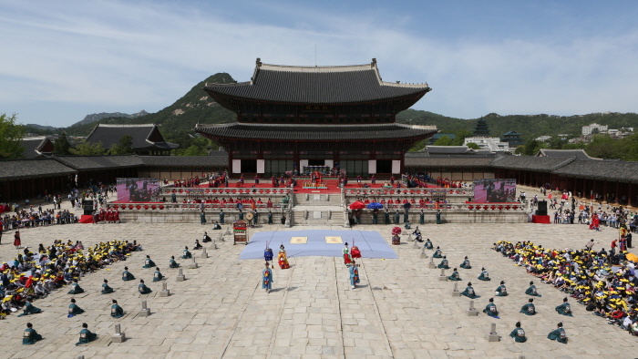 Фестиваль королевской культуры