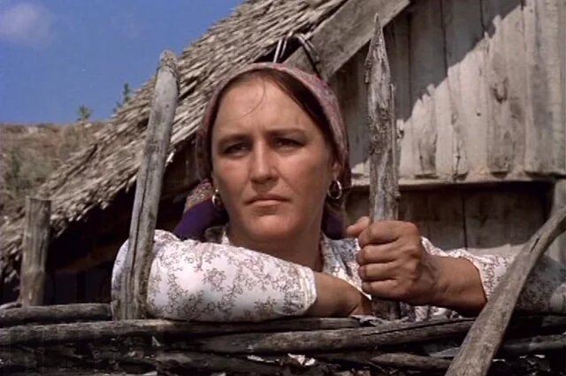    Нонна Мордюкова.