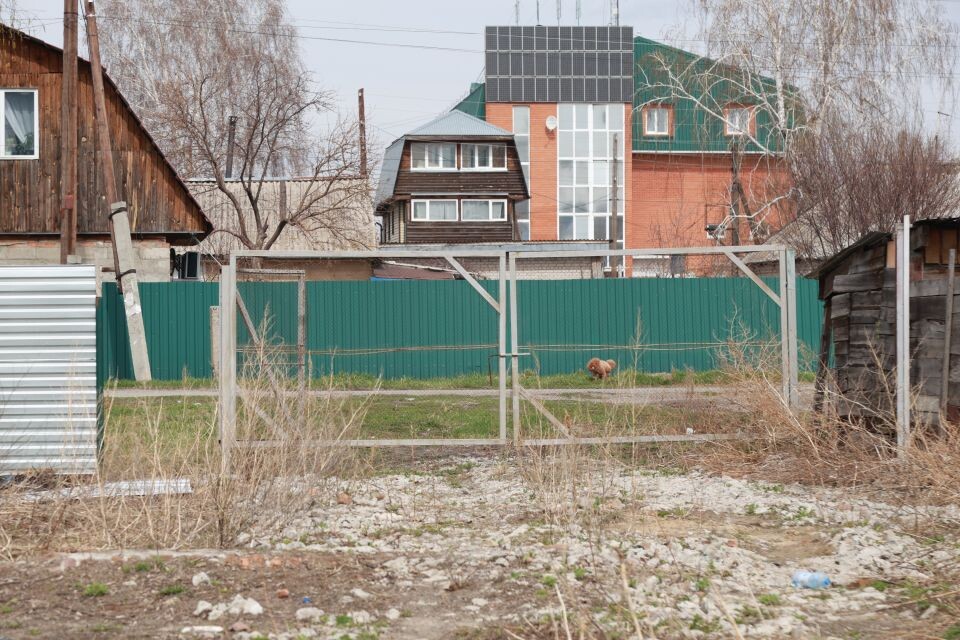    Участок на углу бульвара 9 Января и улицу Коммунальной. Источник: Олег Укладов