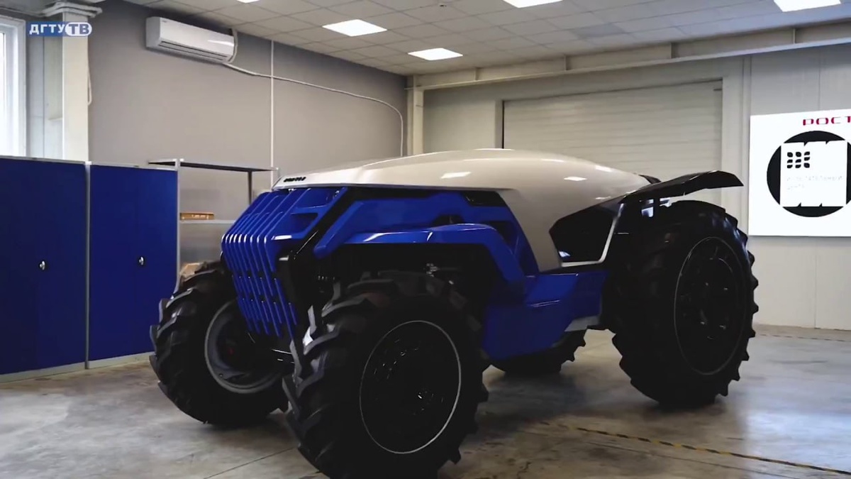   Беспилотный колесный робот-трактор с гибридным приводом разработали в России: появились первые кадры