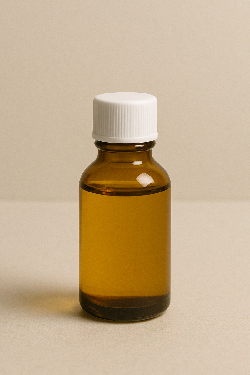 Сквалан: жир, который не жирнит — и делает кожу спокойнее