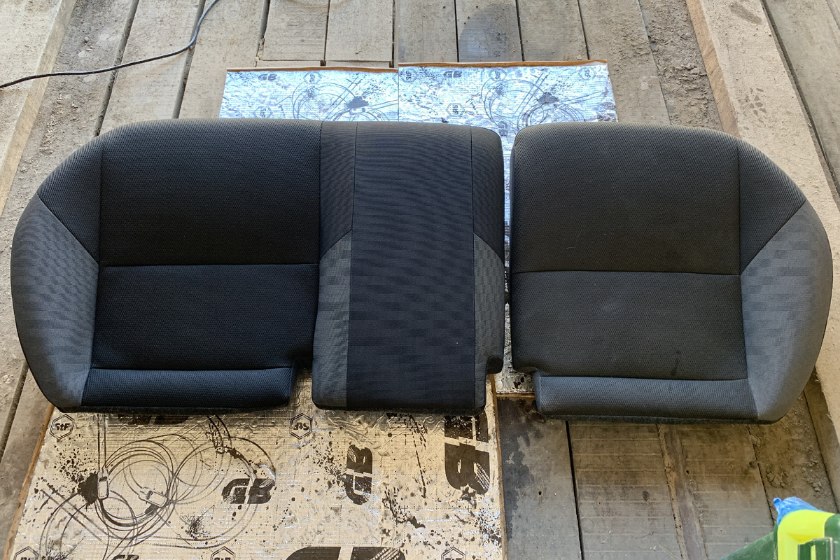 Можно листать фото