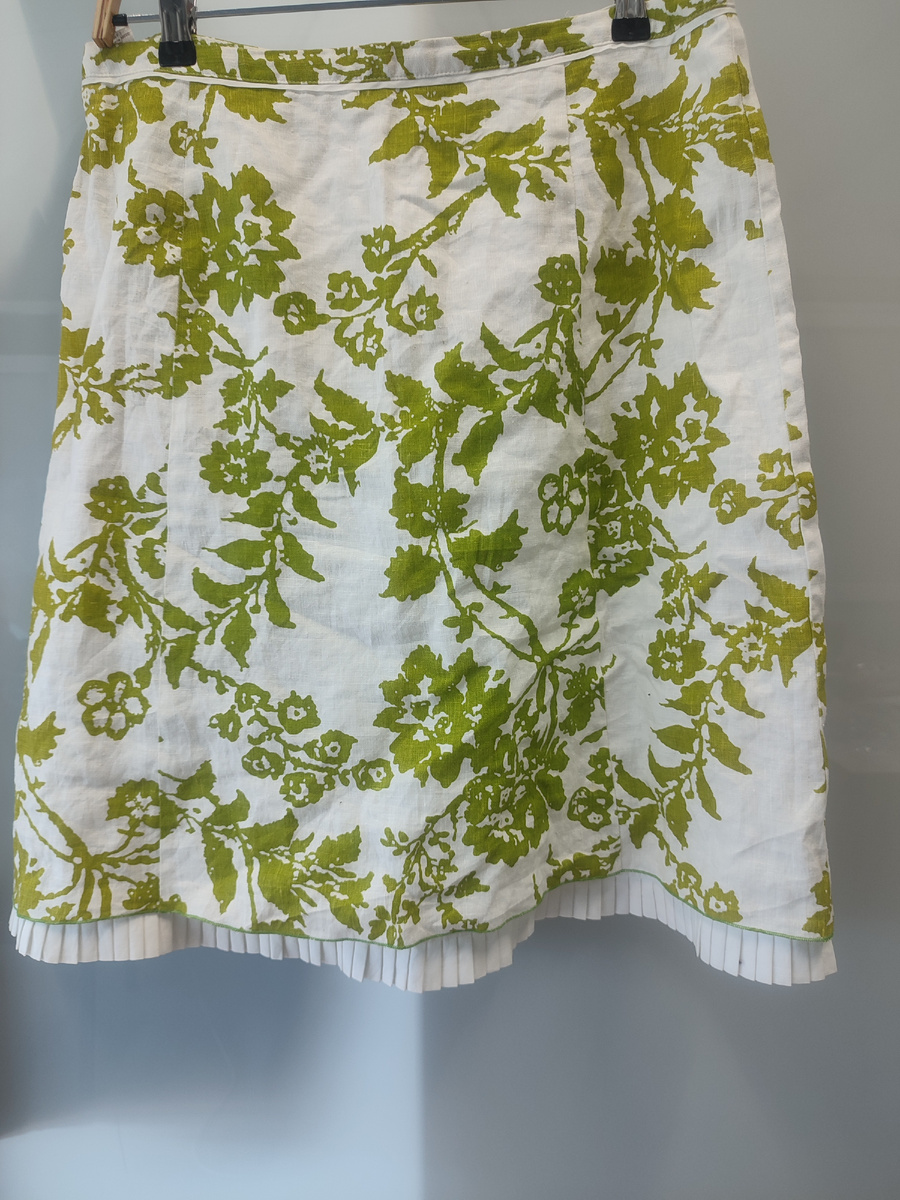 Юбка Trucco Испания, длина 59 см, п/о талии 43 см, бедер 55 см, верх лен, подклад хлопок, 1000 р