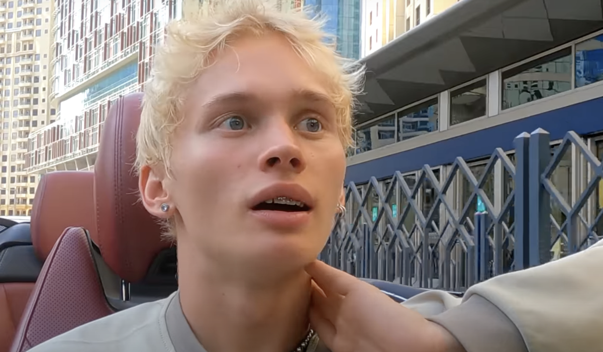    Даня Милохин. Фото: Youtube / @50voprosov