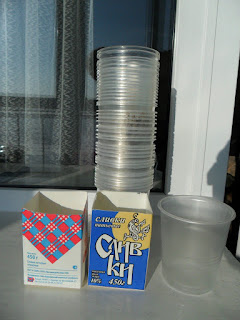 Картонные и пластиковые стаканчики для рассады помидоров