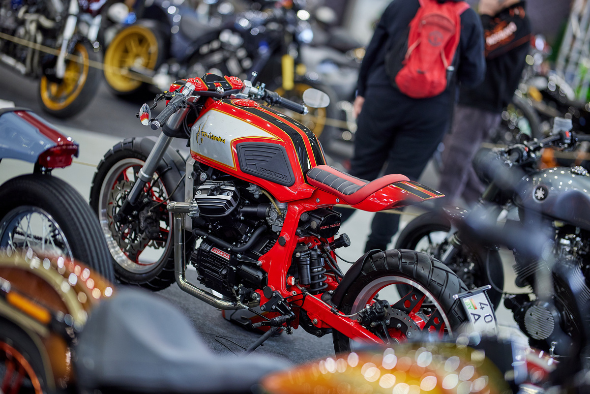 Листайте вправо, чтобы увидеть больше изображений