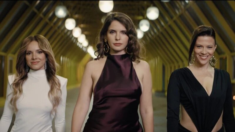 Листайте вправо, чтобы увидеть больше изображений