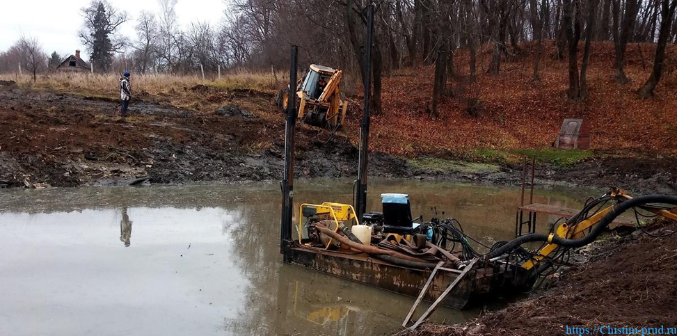 Почистить пруд. Что выбрать: земснаряд или экскаватор