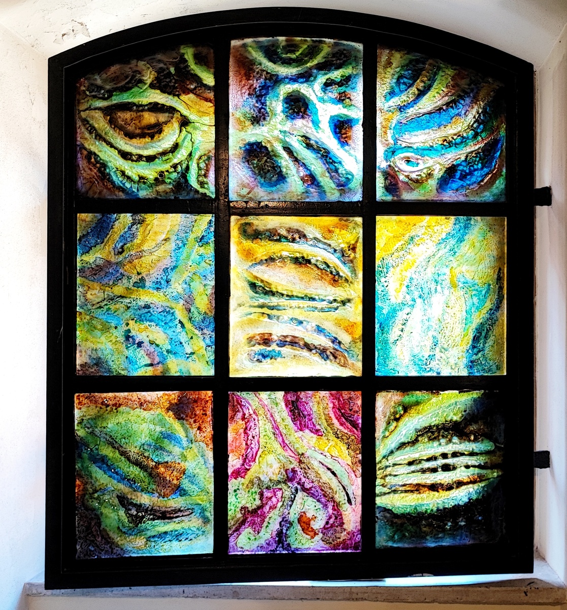 Через какое окно ребенок смотрит на мир? Это только образы или предметы имеют для него свои названия. 