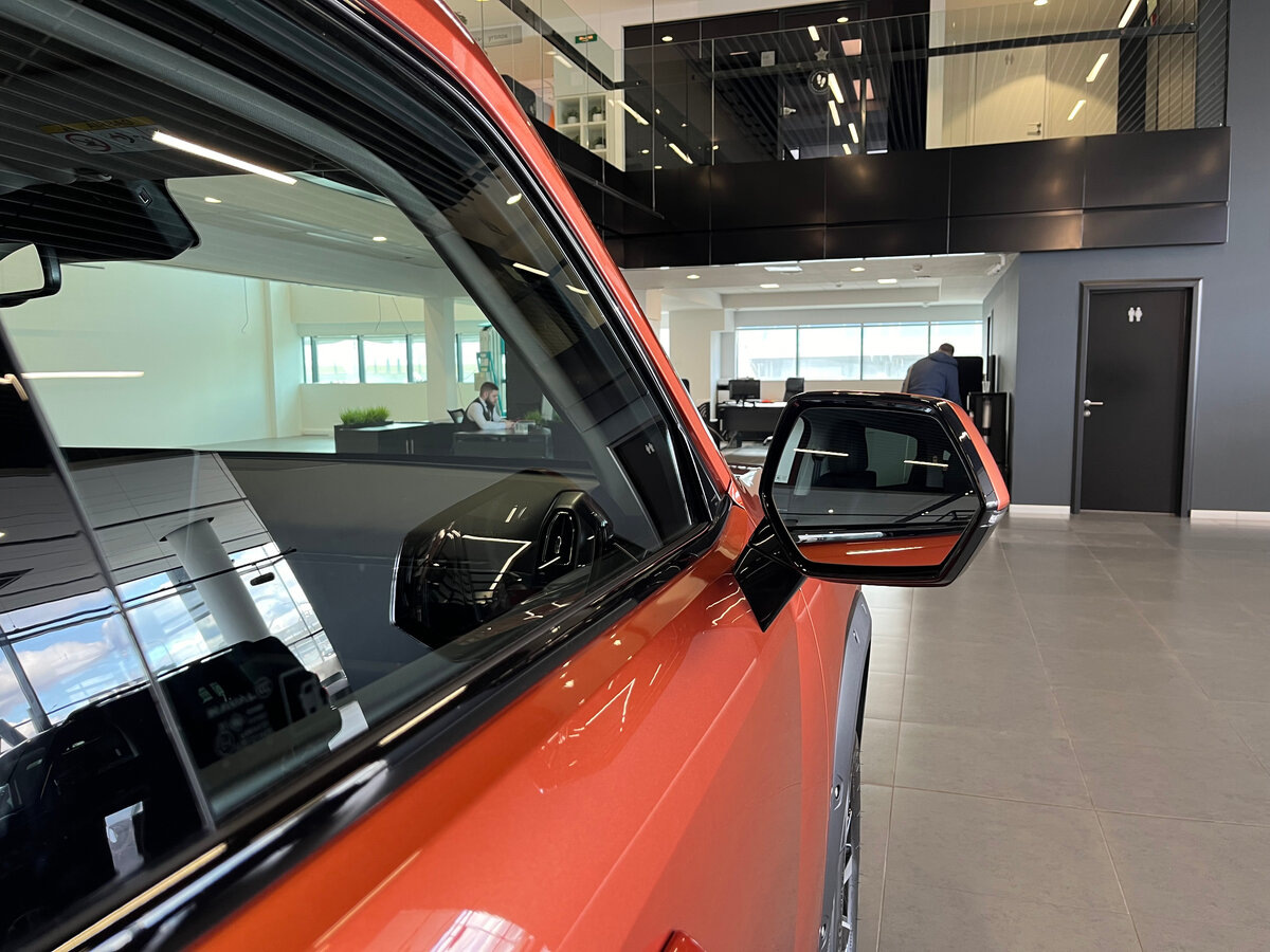 У дилеров появился новый кроссовер российского производства. Источник иллюстрации - auto.ru