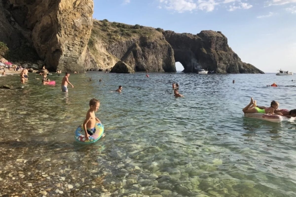    Из Югры отправятся на отдых на морские курорты РФ более 15 тысяч детей