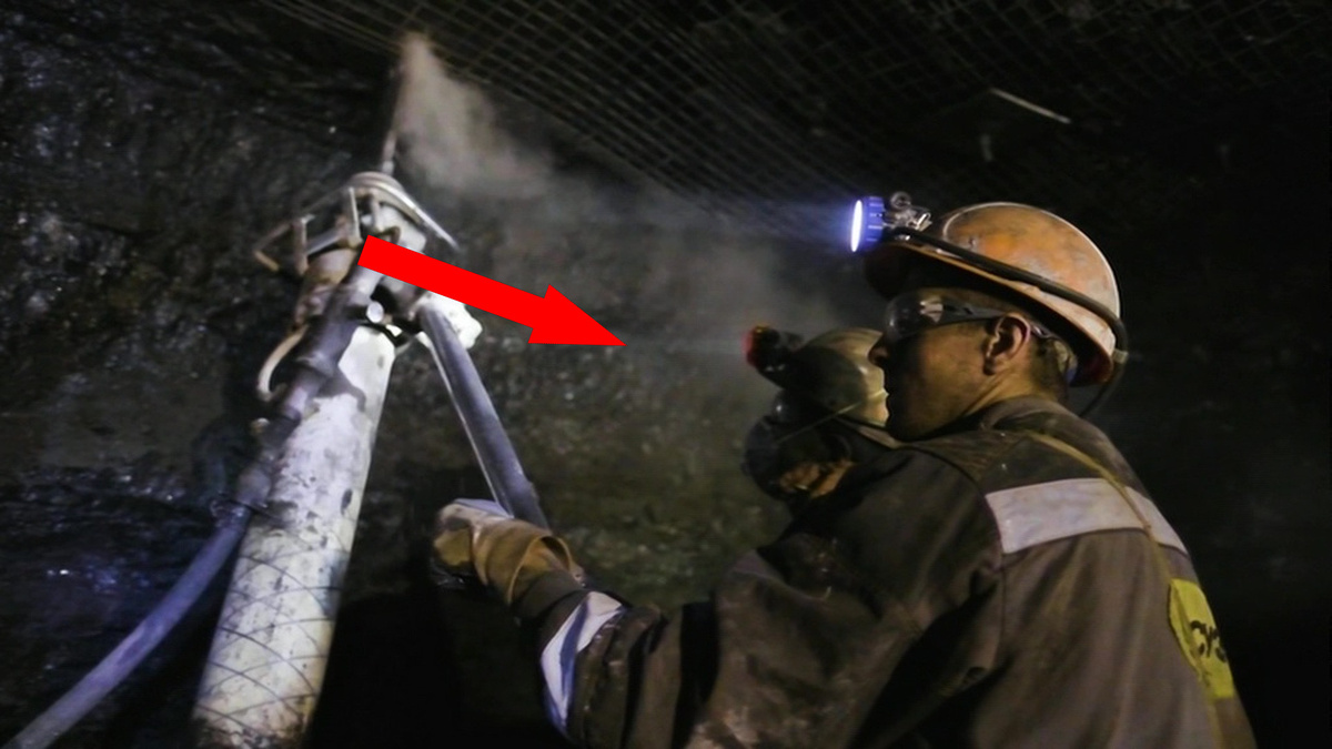    Российские роботы-шахтеры уже добывают уголь без единого человека под землей