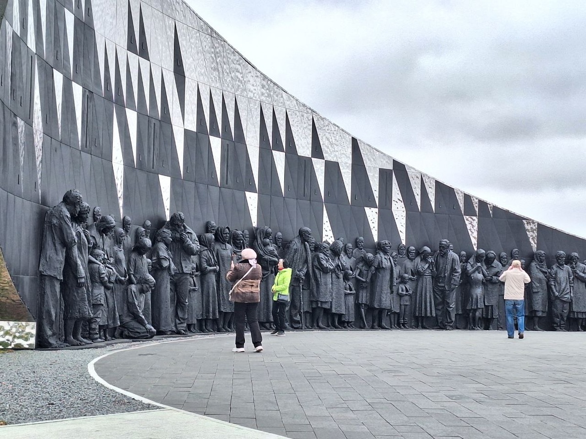 Мемориал Фото автора 17.04.2025