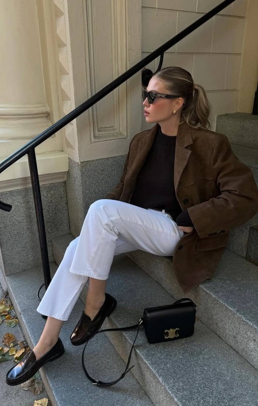 Лоферы – это обувь вне времени, которая с каждым годом лишь приобретает новую актуальность