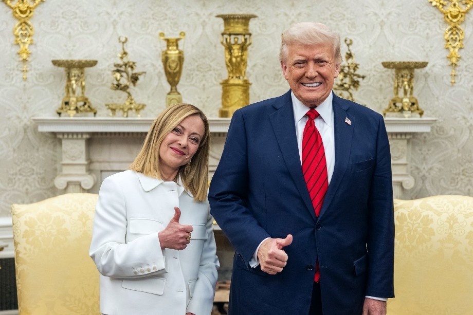 Премьер-министр Италии Джорджа Мелони и президент США Дональд Трамп. | Фото: Public Domain