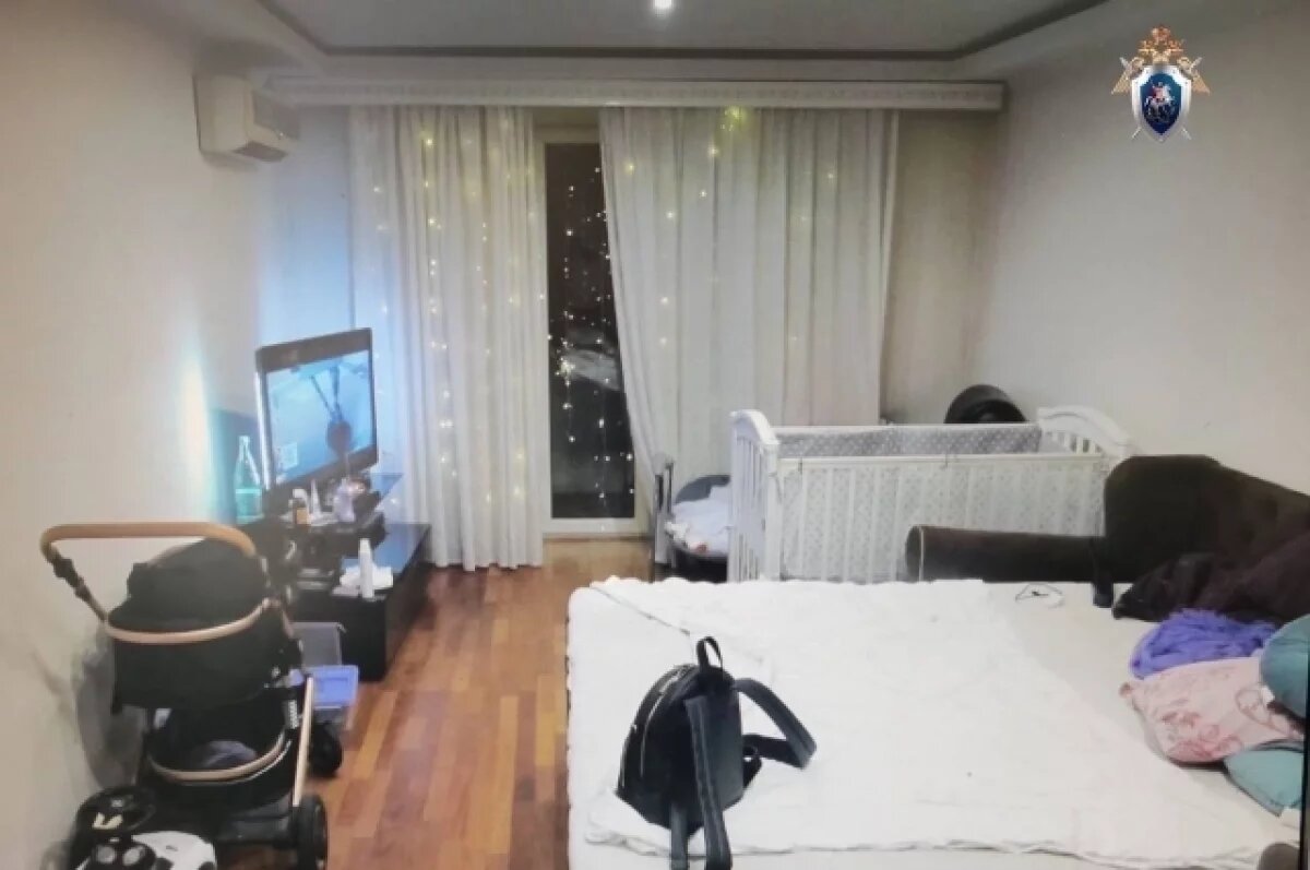    В Петербурге женщина нашла мертвым младенца, которого оставила с соседкой