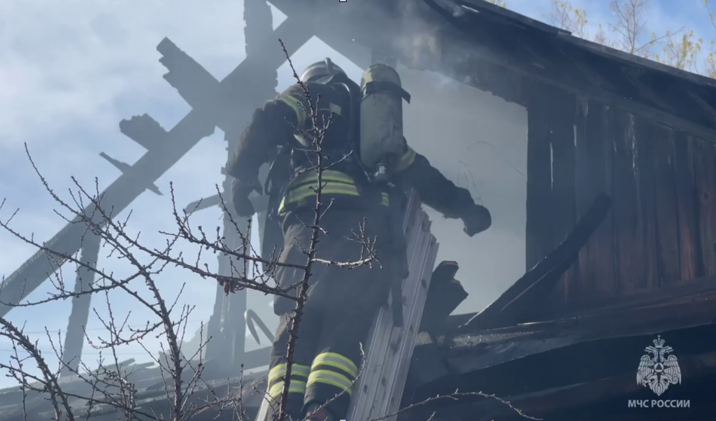    В Оренбурге во время пожара в частном доме погибла 60-летняя женщина