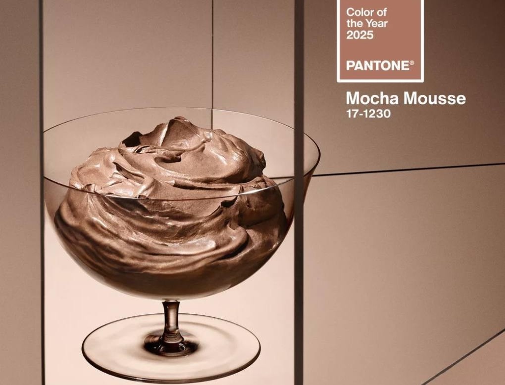 Вот он, тот самый, вкусный, теплый, красивый Mocha Mousse и его все возможные оттенки🤗😍