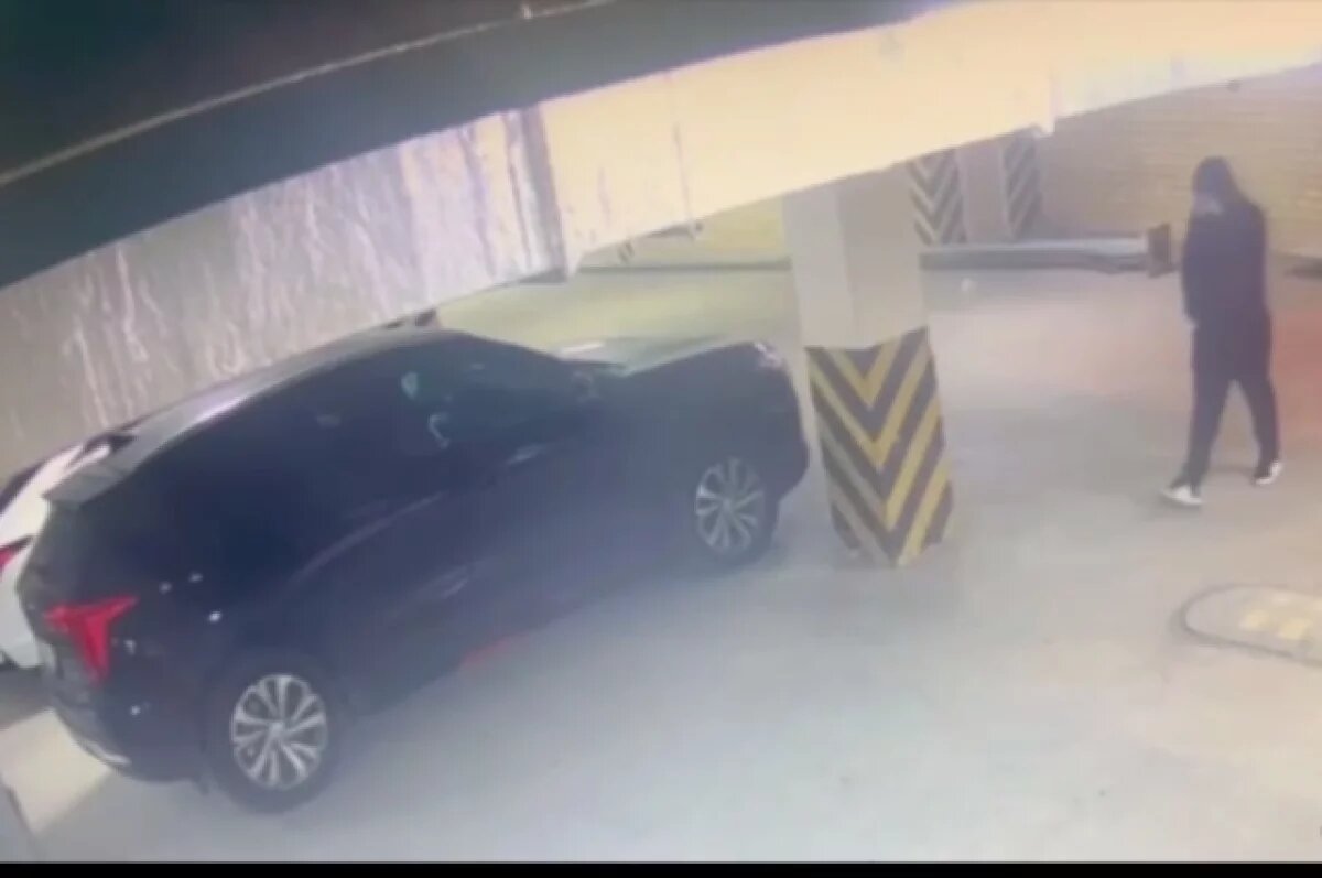    Устроивший крупный пожар на парковке в Краснодаре перепутал автомобили