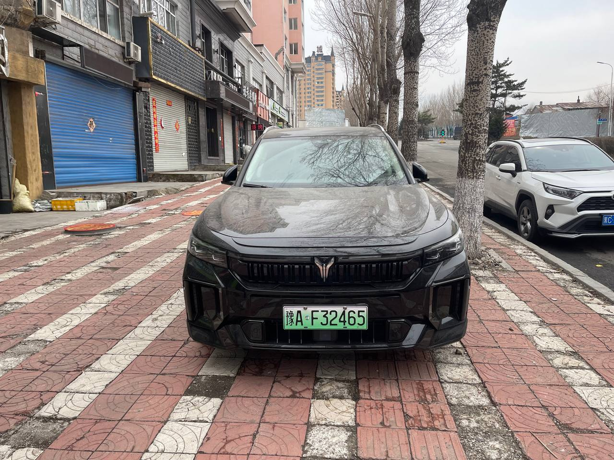 Voyah Free 2021 | Extended Range | 1.5 л hybrid : 150 лс 360 КВТ 4WD | GCARSRU