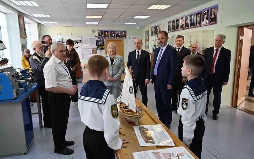    Полпред Президента в ПФО Игорь Комаров прибыл с визитом в Удмуртию