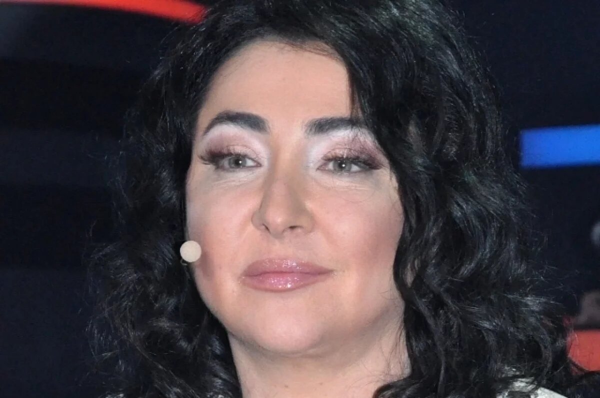    Лолита получила копию доноса от активистов из Ижевска, сорвавших её концерт