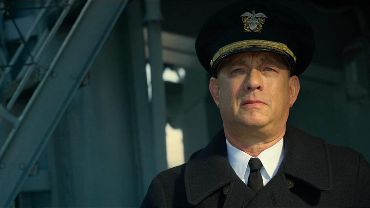 Том Хэнкс в роли капитана Эрнста Краузе.