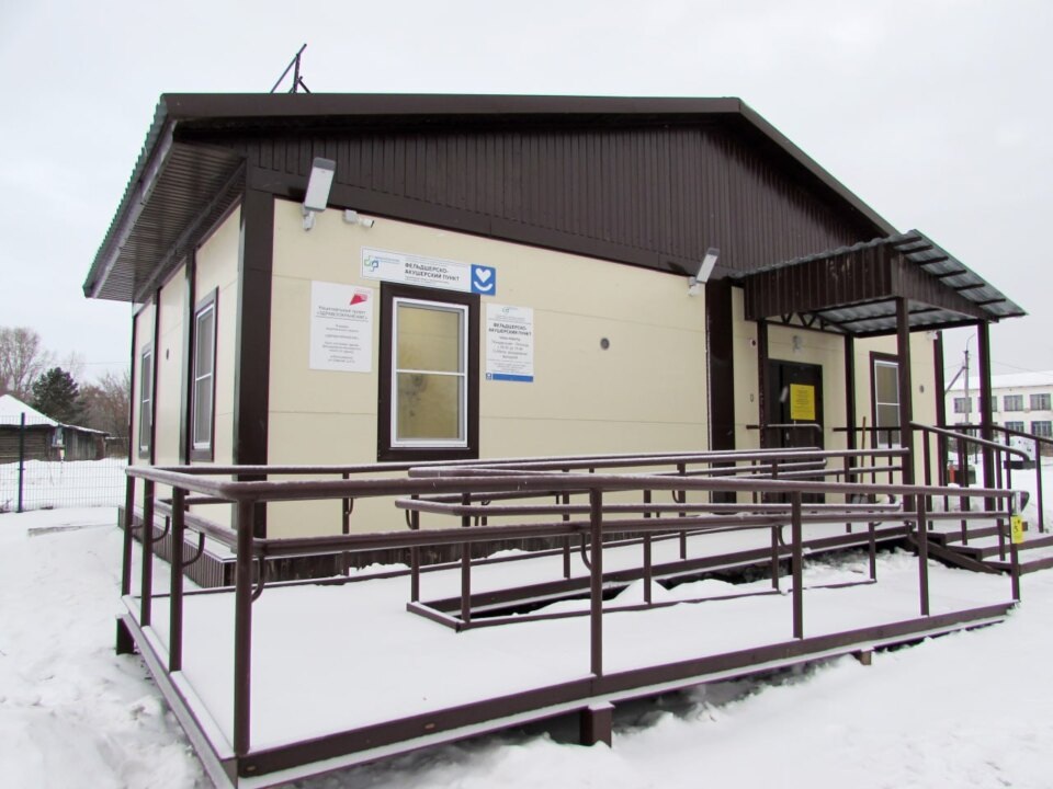    Модульный ФАП в деревне Большеречка Болотнинского района прошёл итоговую проверку Стройнадзора в декабре 2024 года. Фото из официального Телеграм-канала Стройнадзора Новосибирской области.