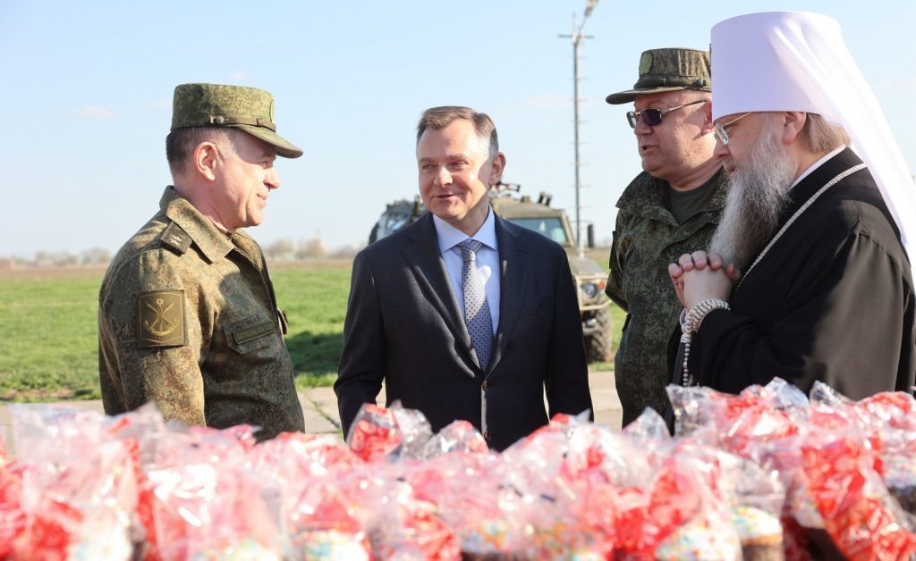    CREATOR: gd-jpeg v1.0 (using IJG JPEG v62), quality = 90 redaktor