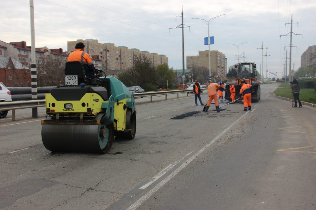    коммунистическая ремонт асфальт Administrator