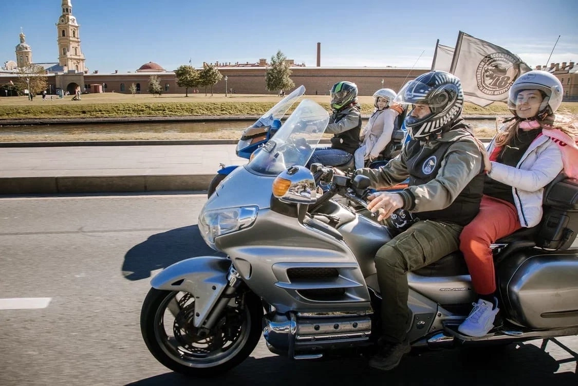 Мото-экскурсия, доступная для инвалидов-колясочников в Питере