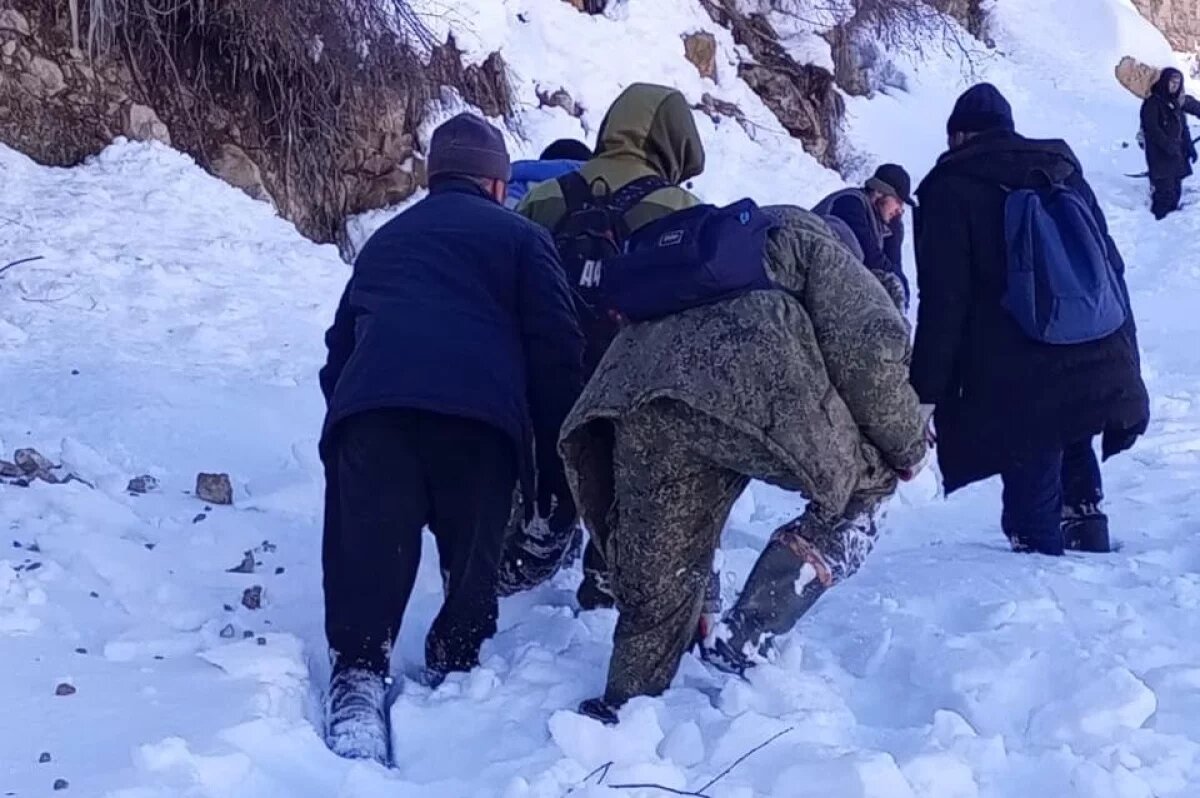    Двое скотоводов пропали после обильного снегопада в горах Дагестана