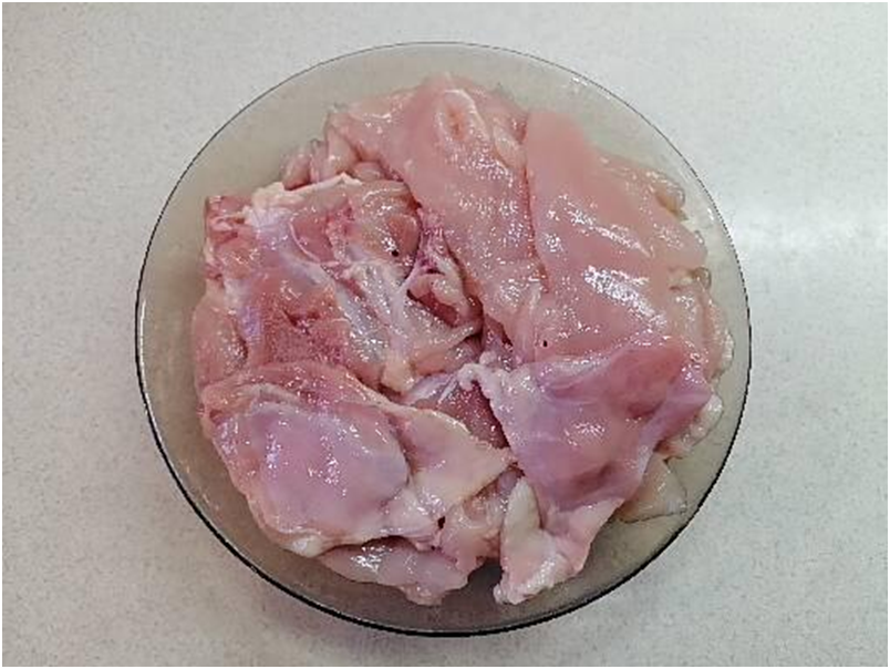 Личное фото автора.Бедра и голени отделённые от костей.