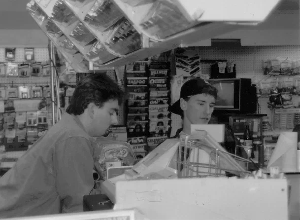 Кадр из фильма Клерки