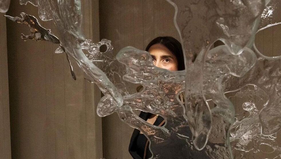 В этом году выставка собрала 306 брендов со всего мира: от культовых итальянских имён до молодых студий, которые уже уверенно заявили о себе на международной арене. 