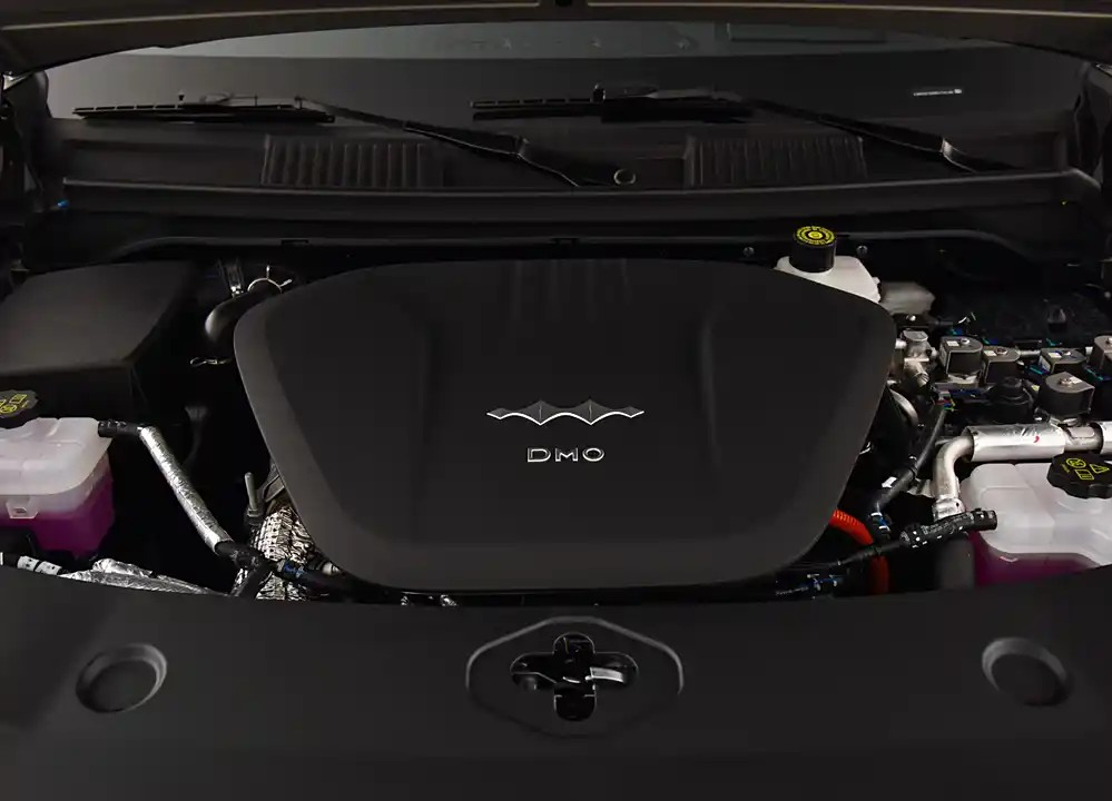 Моторный отсек BYD FangChengBao/Formula Leopard 8