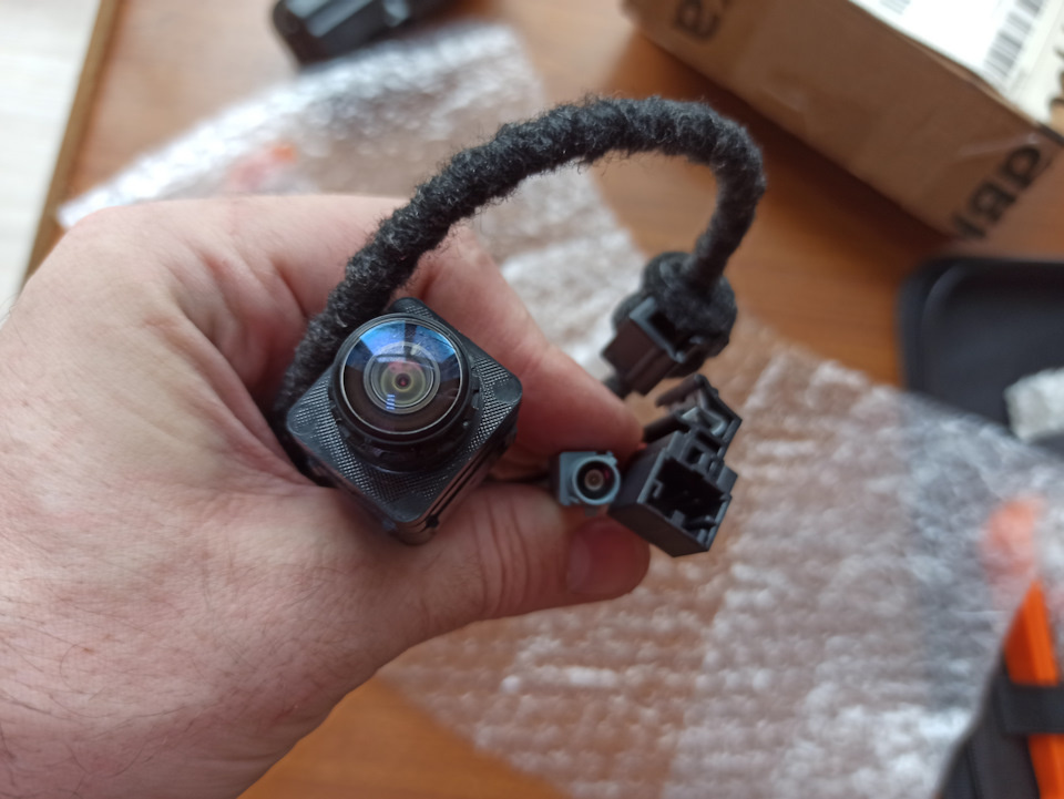 Штатная камера заднего вида VAG