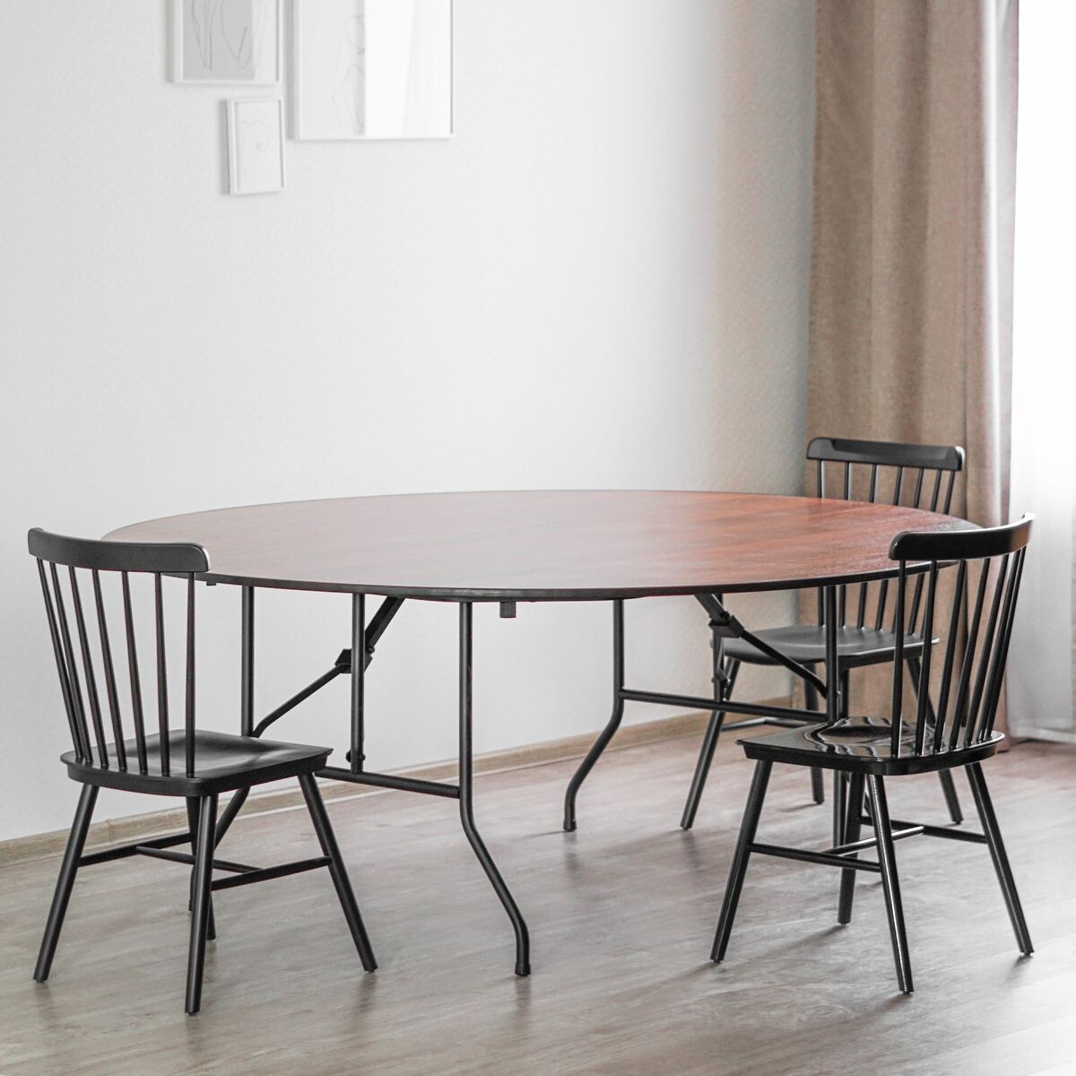 Подобрали для вас самый оптимальный вариант для кафе - складные столы Лидер