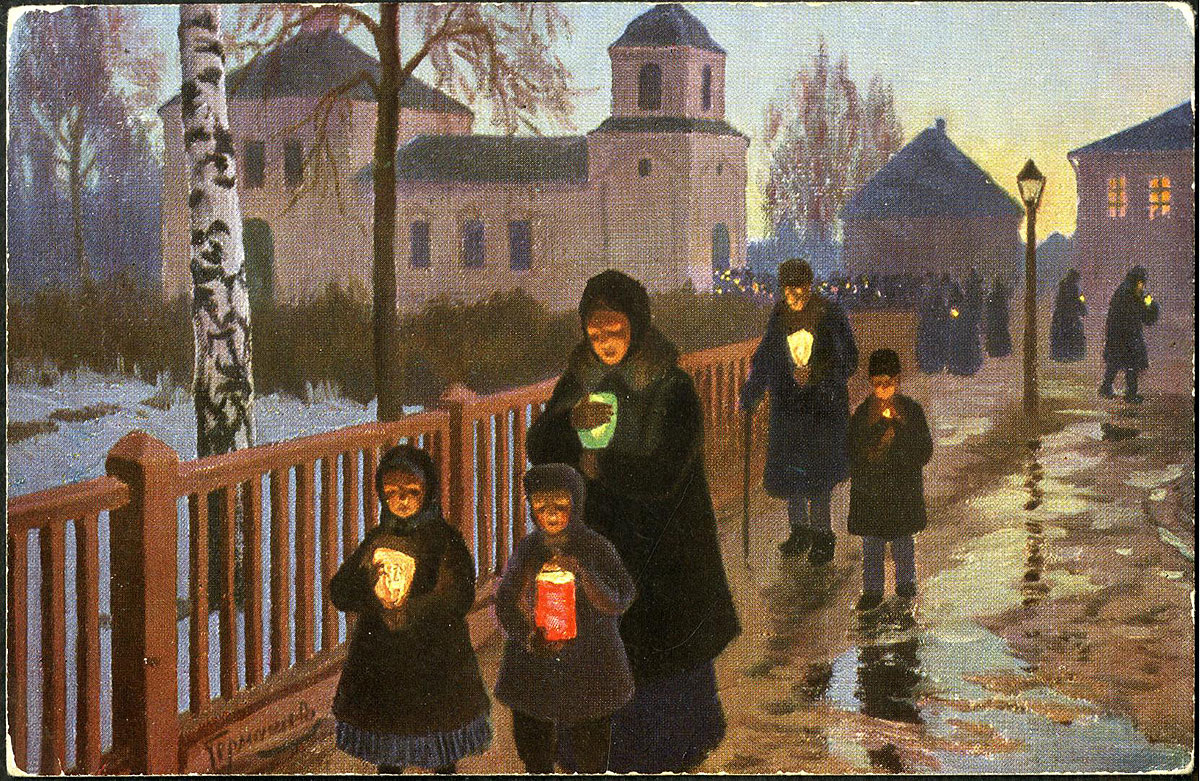 Четверговый огонь несут по домам из храма