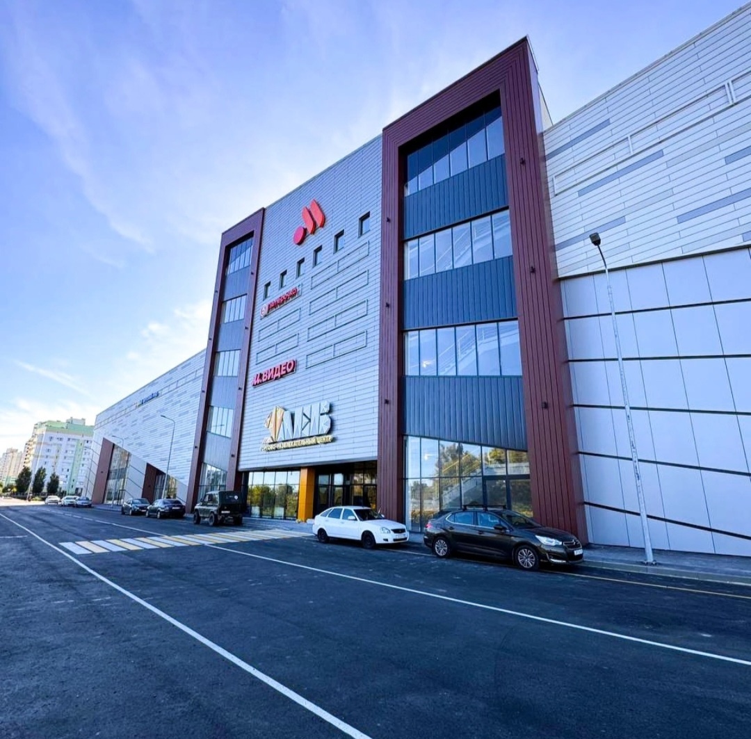 Масштаб торгового центра впечатляет😻😺🙀