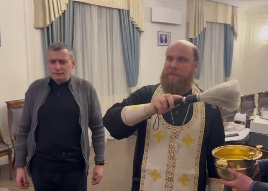Кадр видео