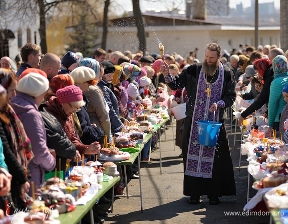 Секреты монастырской выпечки: топ-3 рецепта куличей со всей России
