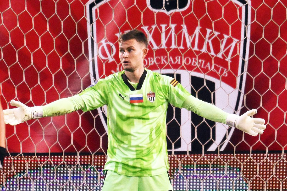    Вратарь команды «Химки», Никита Кокарев