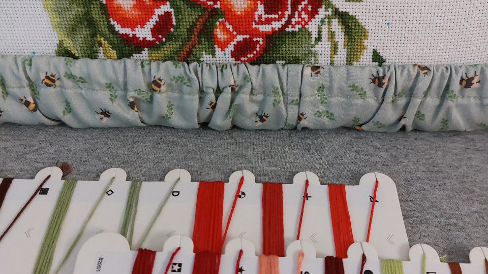 Подарок себе на день рождения, три набора вышивки от Лука-С, распаковка, сравнение, последствия похода в гости 🫣