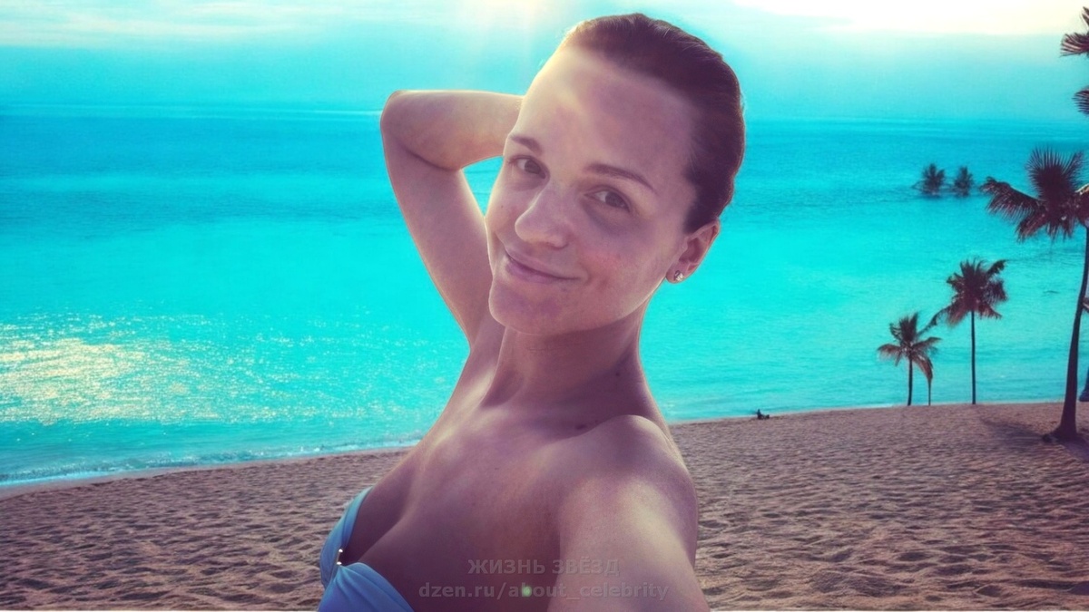 Певица Слава записала шутливое видео обращенное к сатирику с Дубайского пляжа