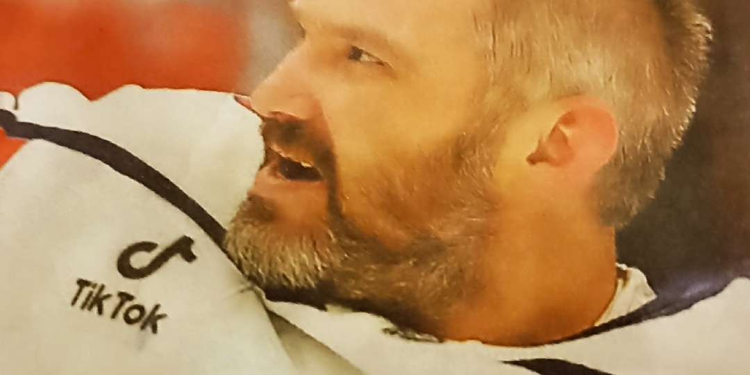 Баловень хоккейной судьбы или ловушка Славы